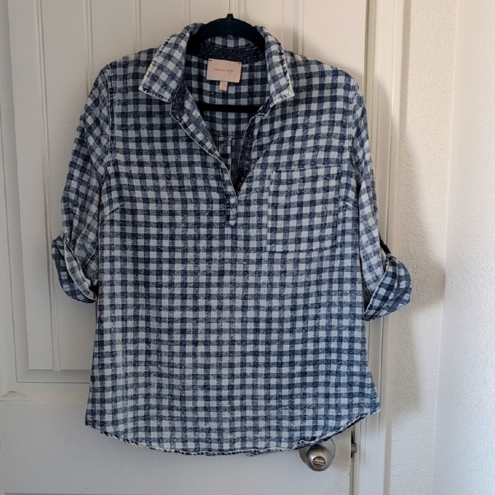 Skies Are Blue Checkered Shirt With Button Back